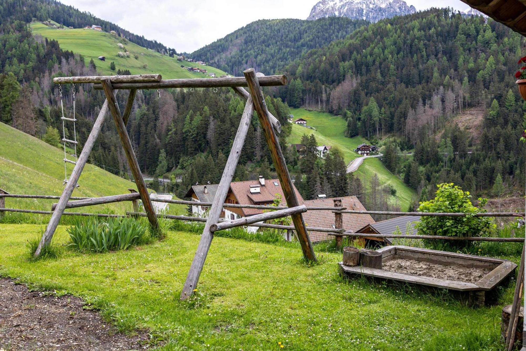 Bolser App Piz Da Peres San Vigilio Di Marebbe Room photo